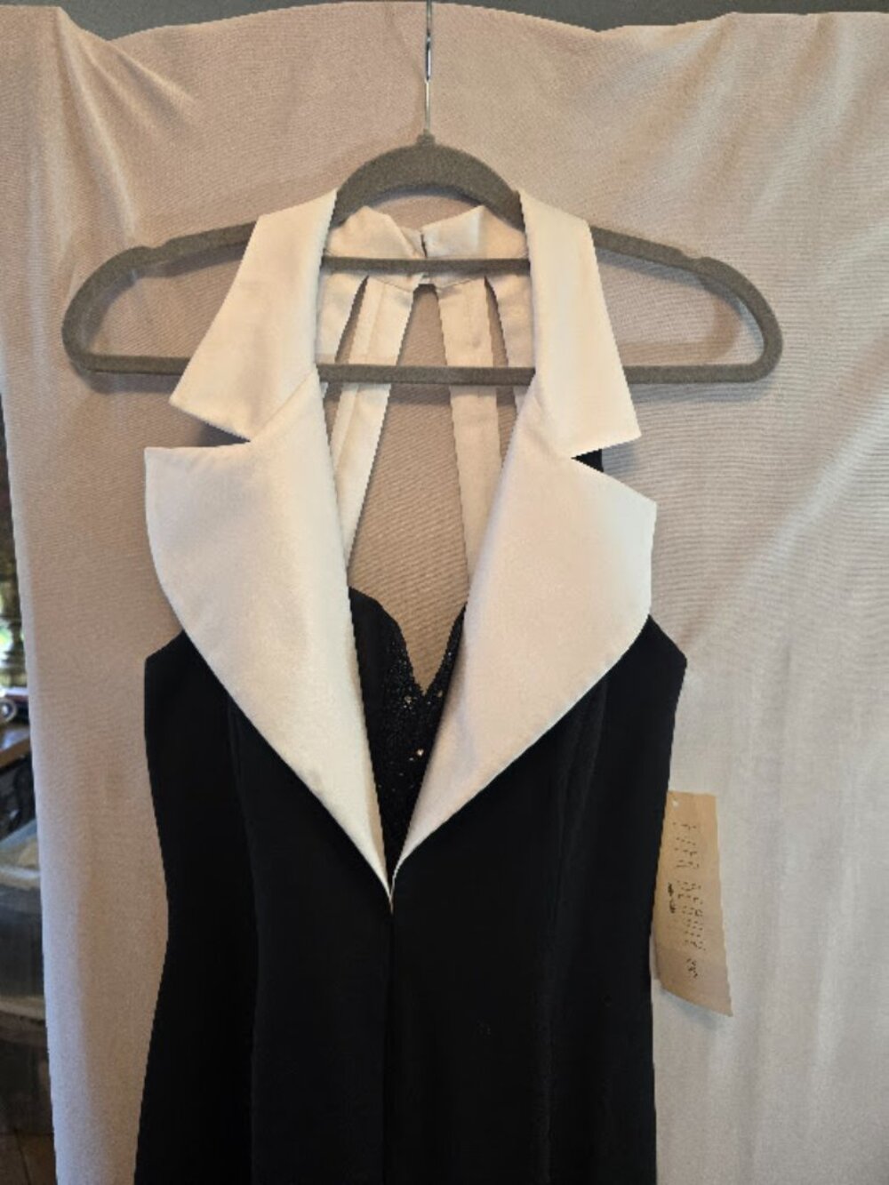 BLACK COCKTAIL DRESS TUXEDO STYLE NWT EVER BEAUTY HALTER STYLE SIZE 14 - Picture 4 of 13
